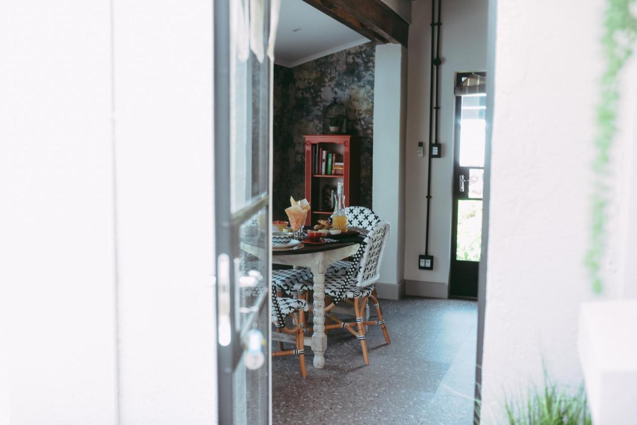 Timeless Bloemfontein Apartment Екстериор снимка